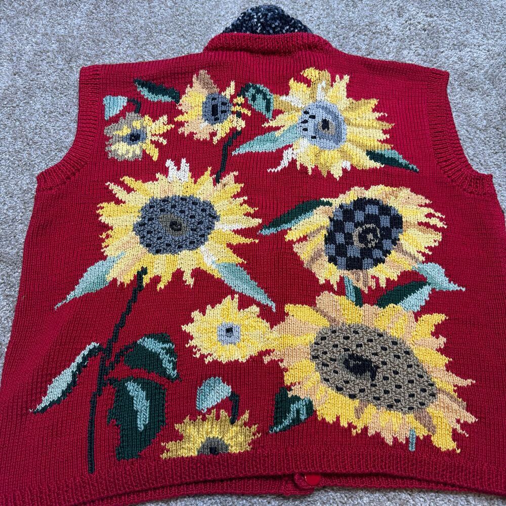 Vintage 80s/90s Berek Sunflower Vest with Collar Handknitted - Picture 4 of 4